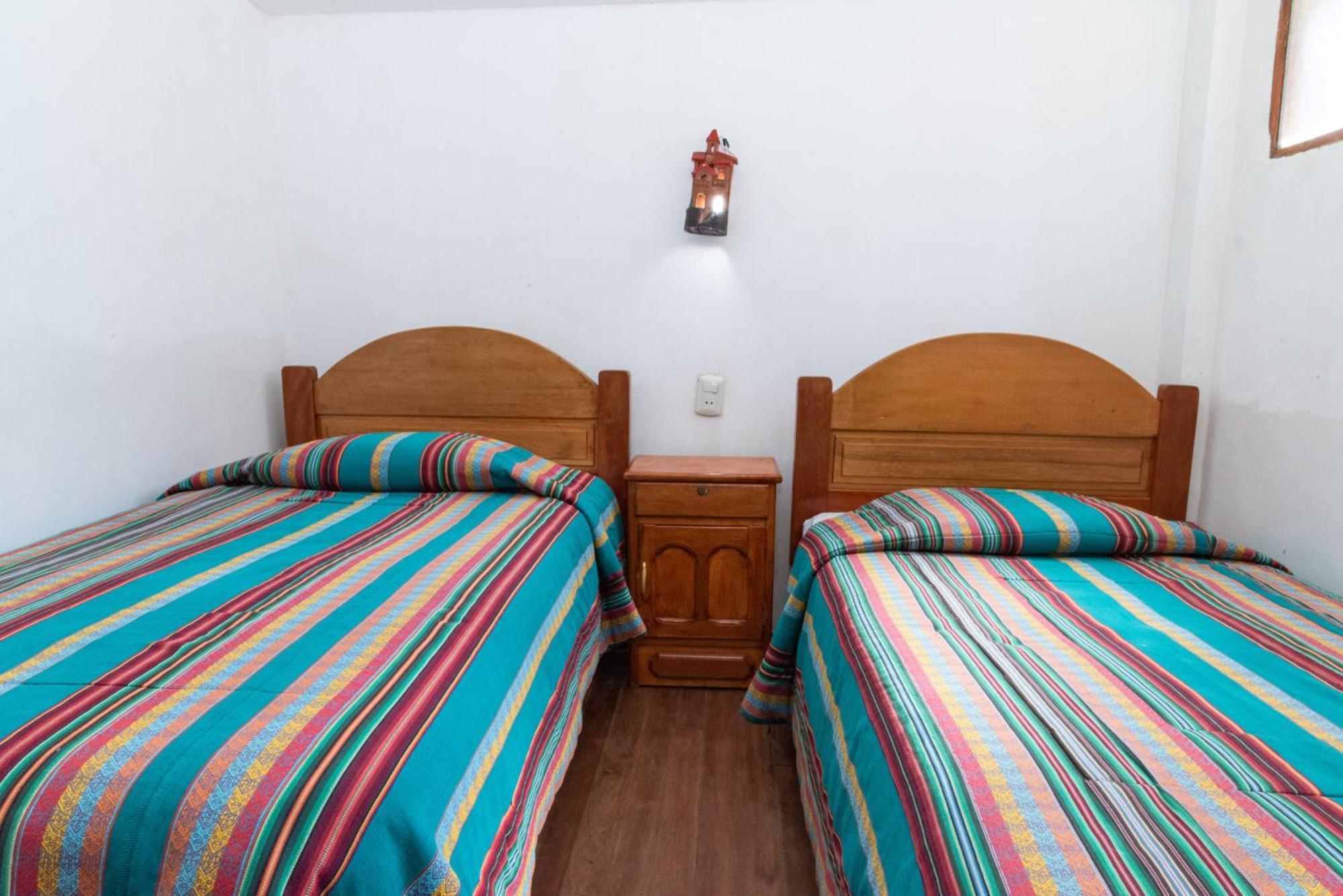 Hostal Cultural Bertha Challapampa Isla Del Sol Parte Norte Comunidad Challapampa エクステリア 写真