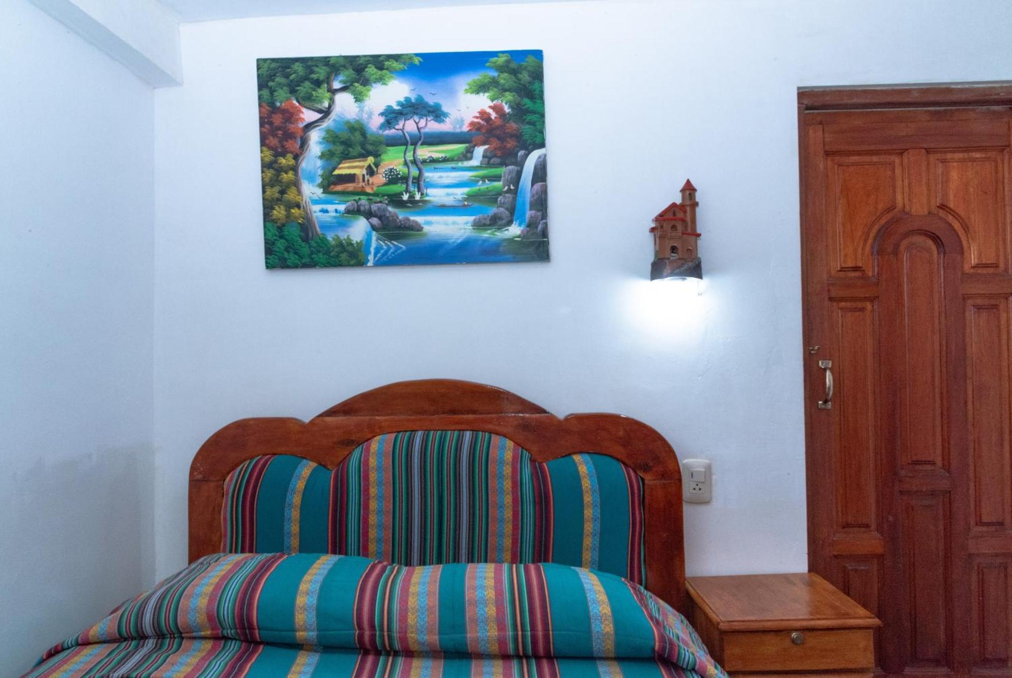 Hostal Cultural Bertha Challapampa Isla Del Sol Parte Norte Comunidad Challapampa エクステリア 写真