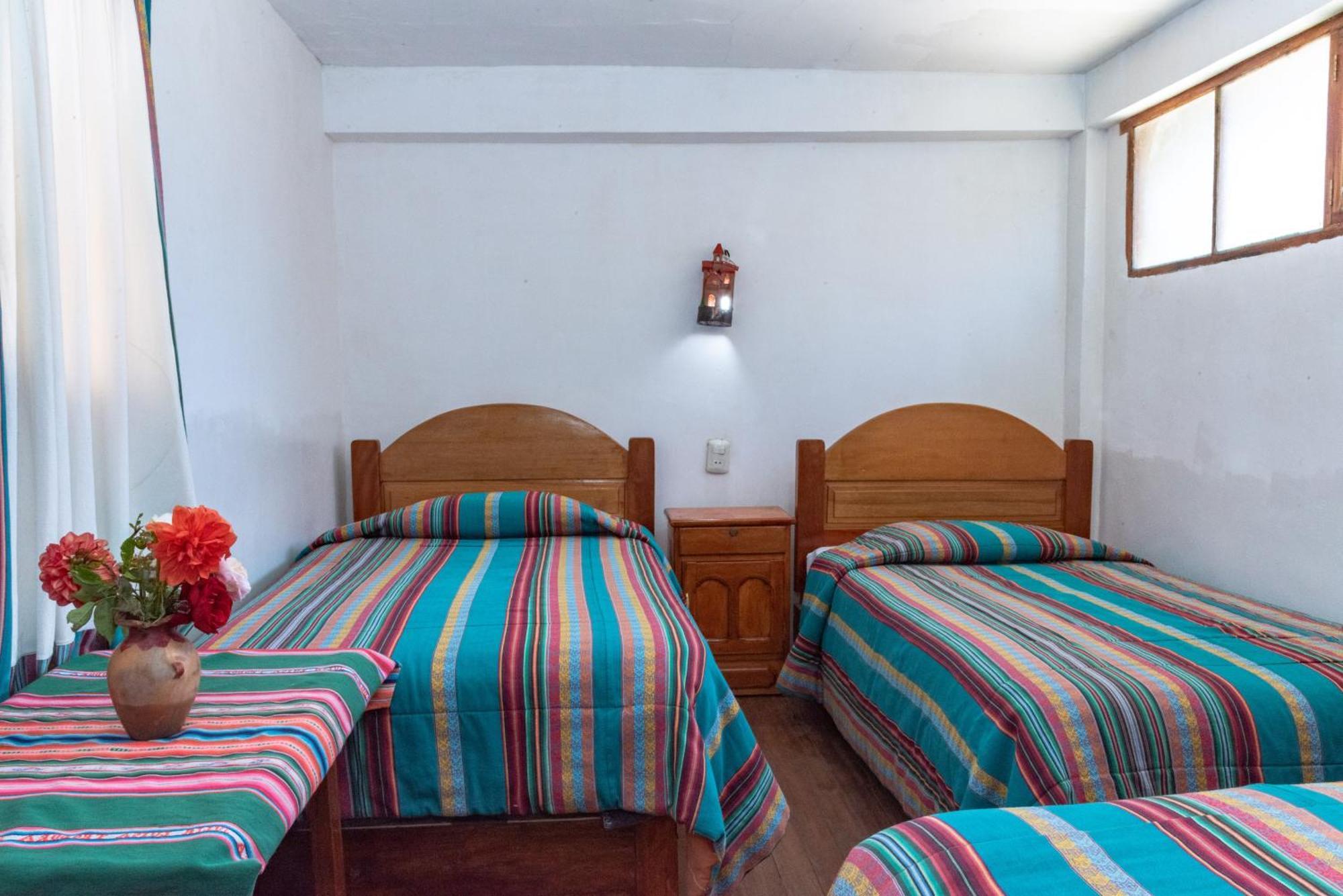Hostal Cultural Bertha Challapampa Isla Del Sol Parte Norte Comunidad Challapampa エクステリア 写真