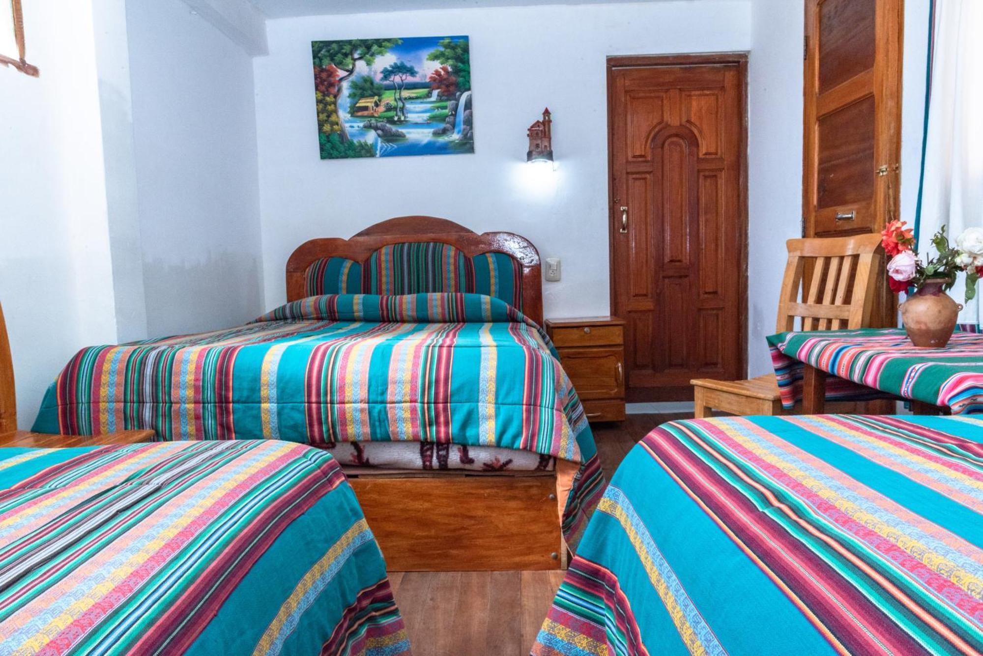 Hostal Cultural Bertha Challapampa Isla Del Sol Parte Norte Comunidad Challapampa エクステリア 写真