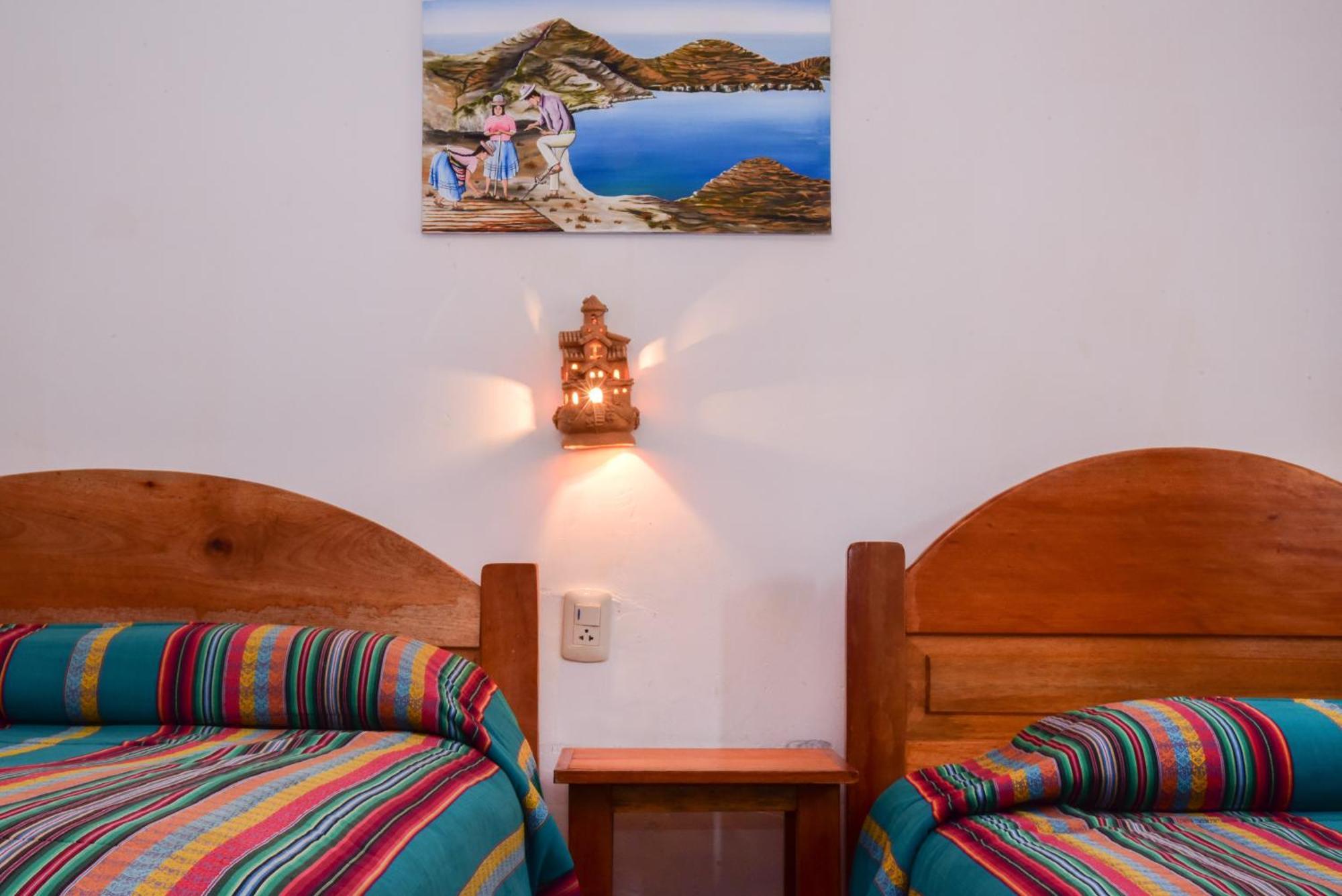 Hostal Cultural Bertha Challapampa Isla Del Sol Parte Norte Comunidad Challapampa エクステリア 写真